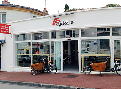Intérieur magasin de vélos Royan